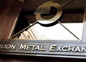 La Bolsa de Metales de Londres reabrirá su piso para operaciones a viva voz