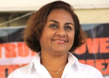 Alcaldesa de Manzanillo denuncia que la FGE archivó la investigación de su atentado