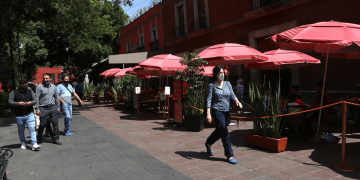 Inicia vacunación de 40 a 49 años en Iztacalco, Azcapotzalco y Cuauhtémoc