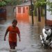 Lluvias inundan viviendas en Guerrero; se desarrolla tormenta tropical “Dolores”
