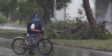 Nora se intensificará a HURACÁN; todos ESTADOS que se verán afectados | Trayectoria EN VIVO
