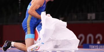 Triunfa en lucha vs. tumor: Niña gimnasta conquista su mejor medalla