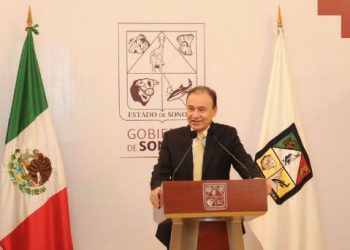 Alfonso Durazo rinde protesta como gobernador de Sonora