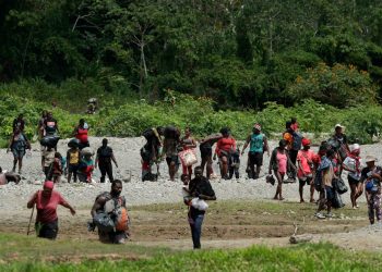 Crisis migrante se expande por todo México tras negativa de EU a recibirlos