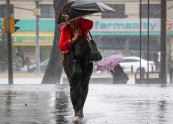 Se esperan lluvias muy fuertes en catorce estados del país, informa Servicio Meteorológico Nacional