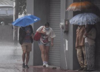 Se registra lluvia ligera en varios puntos de la CDMX; maneje con precacución