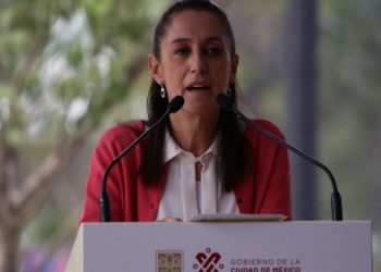 Sheinbaum presenta nuevos puestos de periódico del Centro