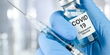 Vacunación Covid-19: Gobierno federal aplaza 1.5 millones de dosis AstraZeneca