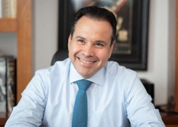 Antonio Astiazarán presenta plan de fortalecimiento financiero para Hermosillo
