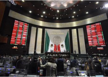 Diputados aprueban Ley de Ingresos 2022 con recaudación por “autos chocolate”