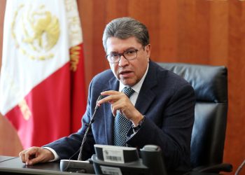 Espera Ricardo Monreal minuta de Reforma Eléctrica al arranque de diciembre