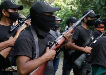 Grupo armado advierte tomar el control de Simojovel, Chiapas