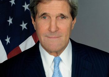 John Kerry se pone en sintonía con AMLO y elogia a ‘Sembrando Vida’