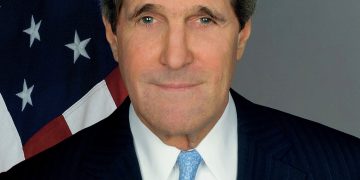 John Kerry se pone en sintonía con AMLO y elogia a ‘Sembrando Vida’