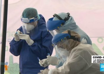 Personal médico es pieza básica, descata Zoé Robledo