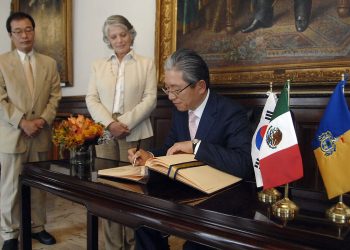 Autoridades de Jalisco solicitan presupuesto para equipamiento a policías del estado