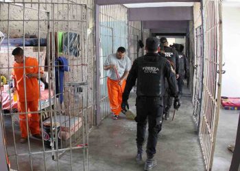 Cárceles mexicanas están llenas de inocentes: Arturo Zaldívar