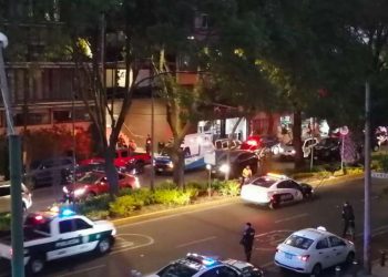 CDMX: Ejecutan a un hombre en una barbería de Iztapalapa | VIDEO