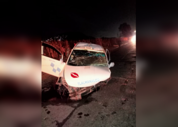Edomex: Brutal choque entre motociclista y tráiler deja dos lesionados en la carretera Los Reyes-Texcoco | VIDEO