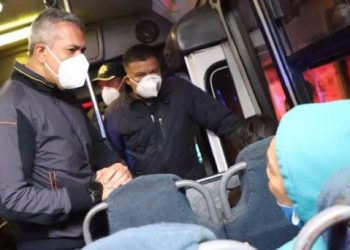 Fernando Vilchis dirige operativos contra robos a transporte público en Ecatepec