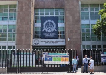 FGE de San Luis Potosí reporta acribillamiento de mujer y expolicía
