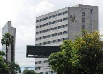IMSS Morelos realiza primera colocación de marcapasos en mujer de 84 años