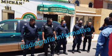 Policías de Acolman capturan a dos hombres a bordo de una moto tras espectacular persecución | VIDEO