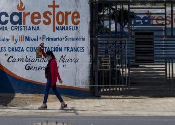 Salud: emiten alerta sanitaria a consumidores por el uso de vapeadores