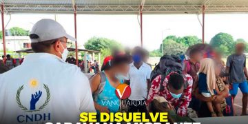 Se disuelve caravana de migrantes por cansancio y se entregan al INM