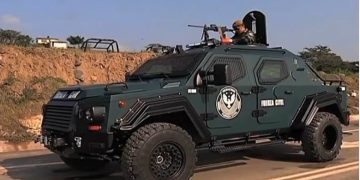 Veracruz: Fuerza Civil asegura 2 mil litros de hidrocarburo