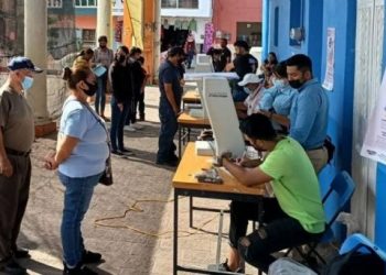 Jalisco: Anticipan fracaso en consulta fiscal de Enrique Alfaro