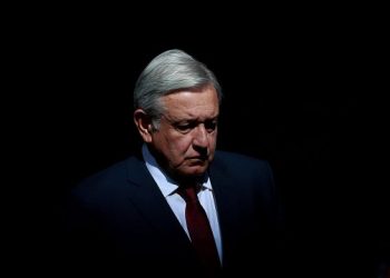 López Obrador desaprueba autodefensas en Michoacán
