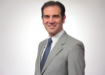 Lorenzo Córdova se desmarca de la sucesión 2024