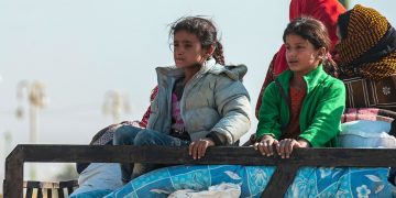 Repatrían a menores migrantes tras accidente