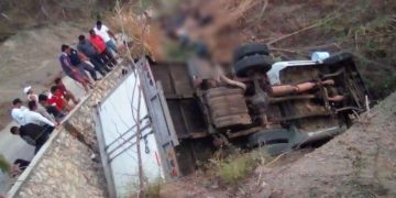 Tragedia en Chiapas: Rutilio Escandón afirma que se deslindarán responsabilidades tras choque de tráiler que dejó 49 muertos