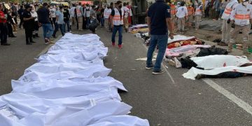 Tragedia en Chiapas: el doloroso testimonio de un sobreviviente de la volcadura de un tráiler que dejó 55 muertos, “Nos