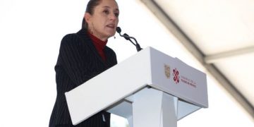 Claudia Sheinbaum encabezó la entrega de recursos del Programa de Mejoramiento de Vivienda