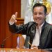 Cuitláhuac García derogará delito de ultrajes a la autoridad en Veracruz