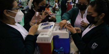 Ante baja de contagios de Covid-19, Miguel Riquelme pide atender otros padecimientos en Coahuila