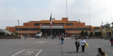 En Nezahualcóyotl, más de 600 parejas se casan en boda colectiva