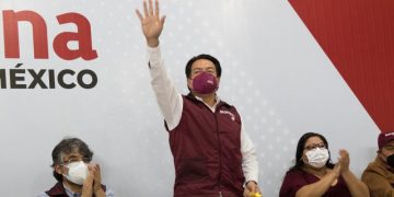 Morena llama a los empresarios a participar en el parlamento abierto por la reforma eléctrica
