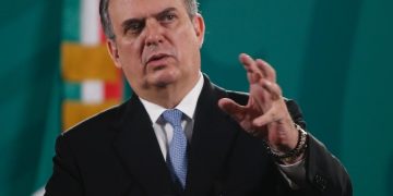 Marcelo Ebrard expone al CCE oportunidades de inversión del T-MEC