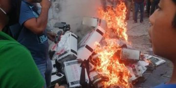 Queman urnas por anomalías en elección de agentes municipales en Veracruz