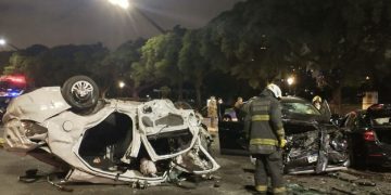 Choque múltiple en la portales termina con 17 heridos; un conductor habría invadido el carril confinado