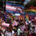 Comunidad LGBT+ marcha para presionar aprobación de matrimonios igualitarios en Edomex