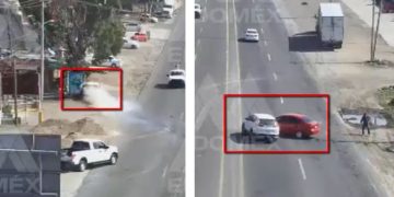 ¡Reflejos felinos! Hombre que observó un accidente vial esquiva a un auto que iba hacia él | VIDEO
