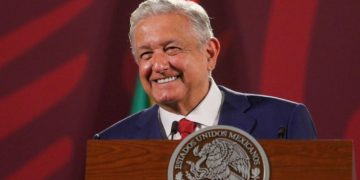 La 4T beca a 87 mil extranjeros de cinco países de Centroamérica