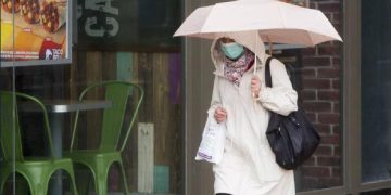 Lluvias y contagios de Covid-19 detonan adelanto de cierre escolar en Nayarit