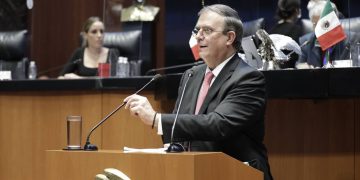 Marcelo Ebrard da positivo a Covid-19: “Me siento como cuando te da catarro”