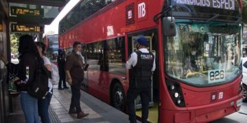 Metrobús endurece sanciones contra conductores infractores